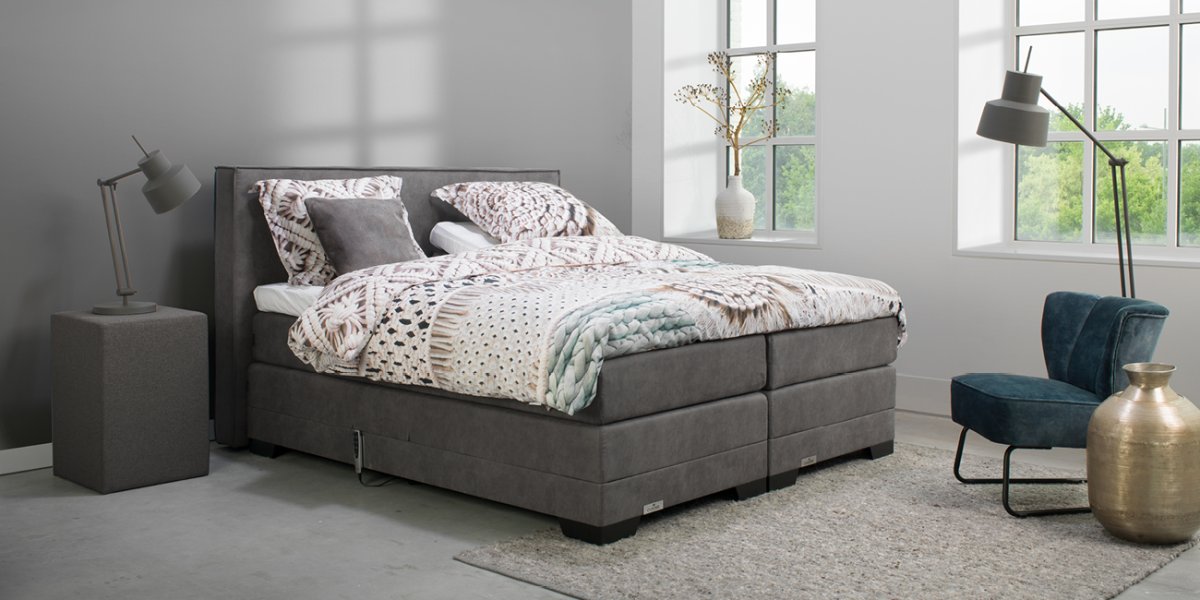 zijaanzicht caresse 3800 electro hoofdeind omhoog
